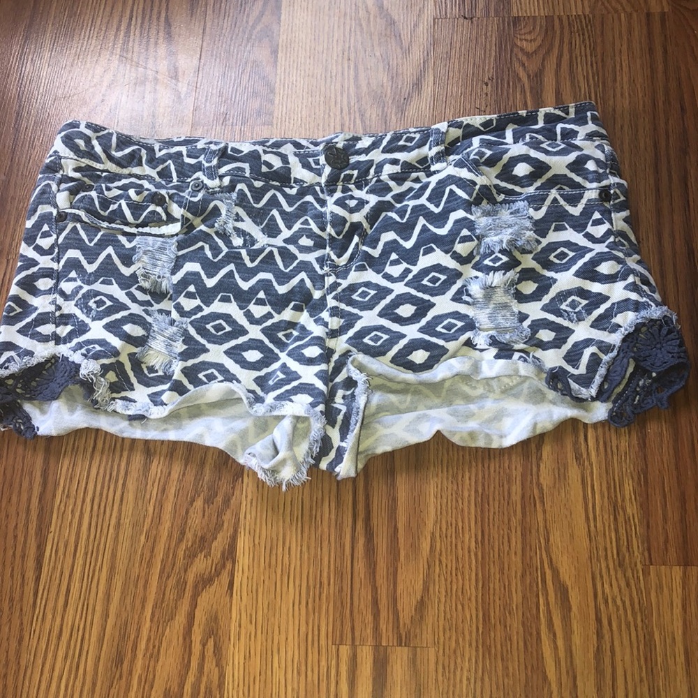 Cute rue 21 shorts 5/$25 deal
